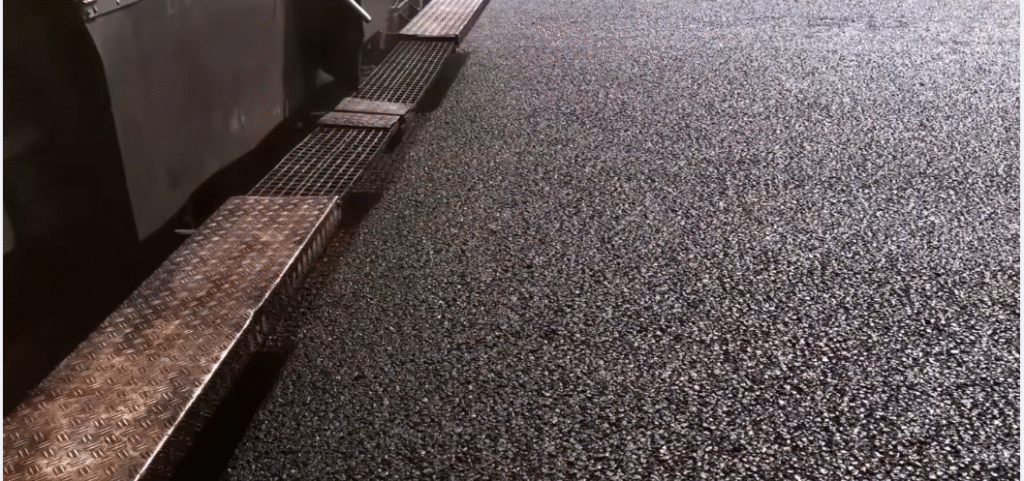 Commercial Tarmac Services in Cold UK Weather: Expert Guide